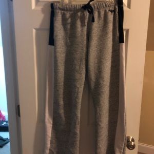 VS Pink boyfriend plants. Sz XS